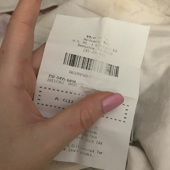 14kt gold and blue topaz faceted stone earrings w/ butterfly backings 🦋 - Picture 4 of 4